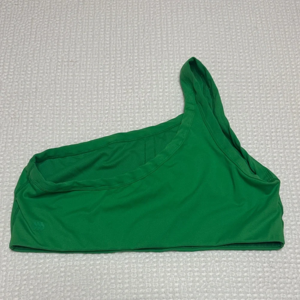 Green One-Shoulder Sports Bra - Picture 2 of 3
